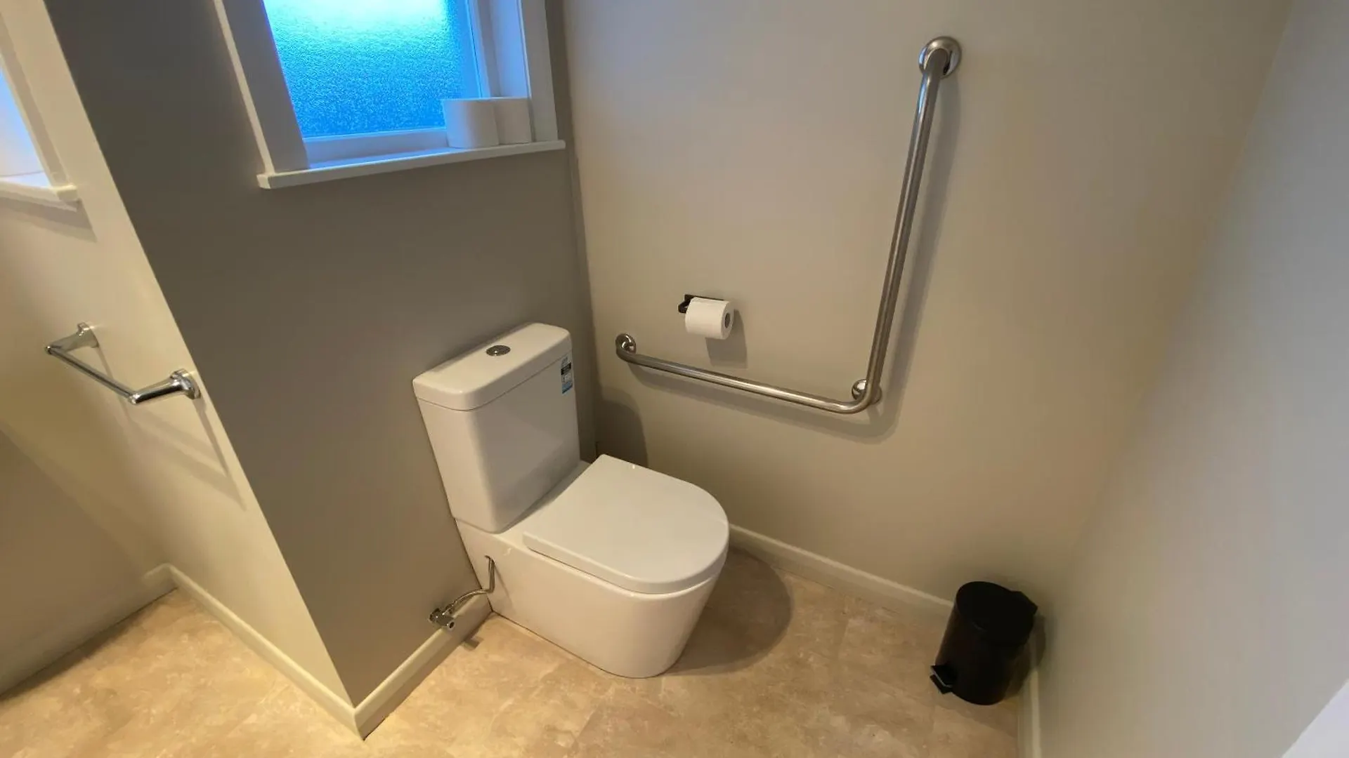 Сasa de vacaciones Whole House, Amohau St Opposite Trade Central - 3 Bedrooms, Sleeps Up To 6, 5 Beds, Wheel Chair Friendly Rotorua Nueva Zelanda